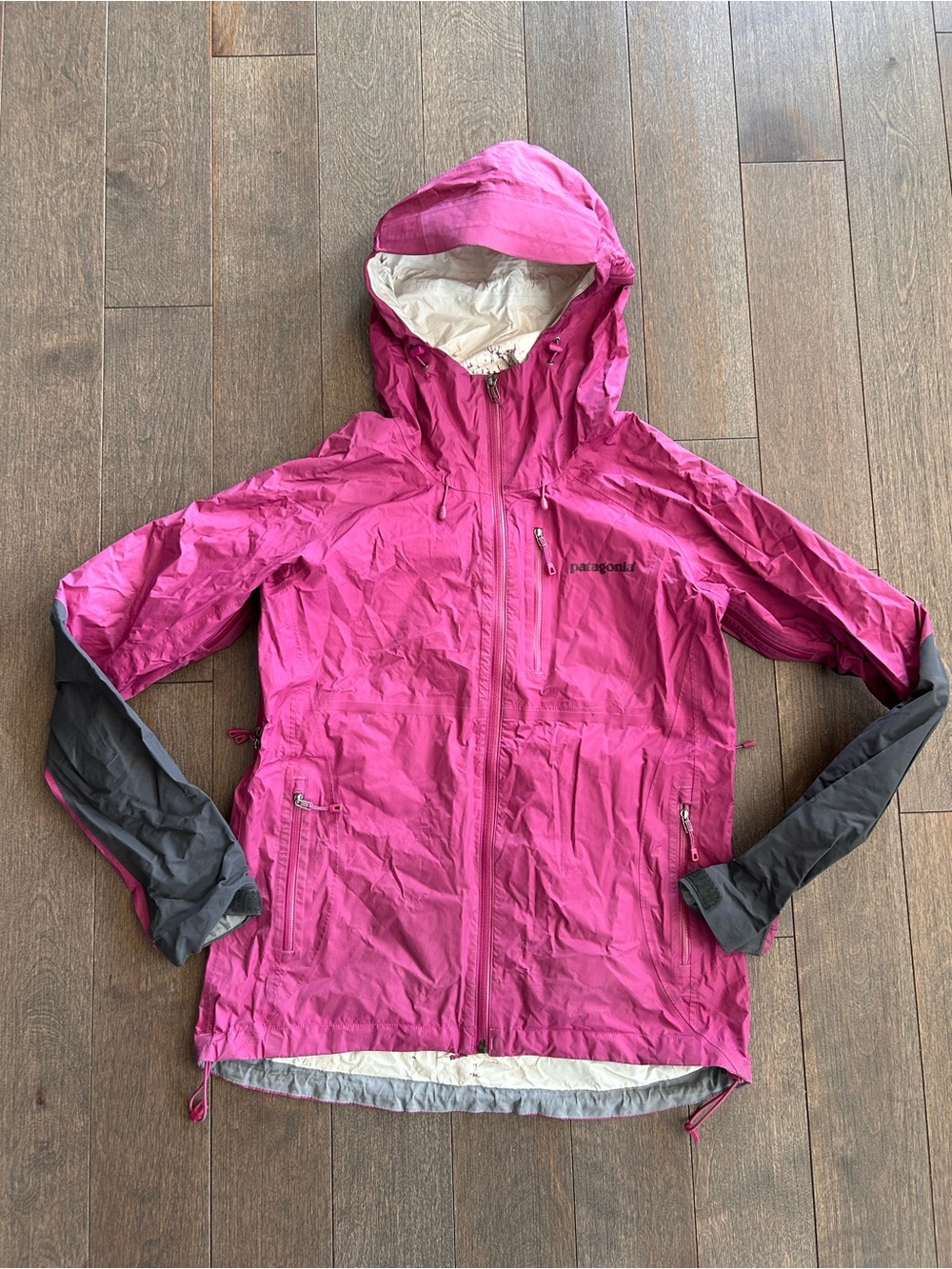 Patagonia h2No Pink Hooded rain Jacket size small